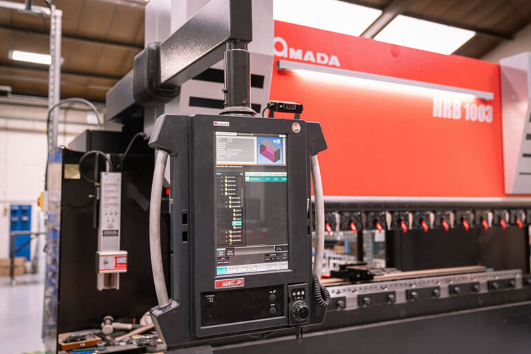 Sheet Metal Folding Machine